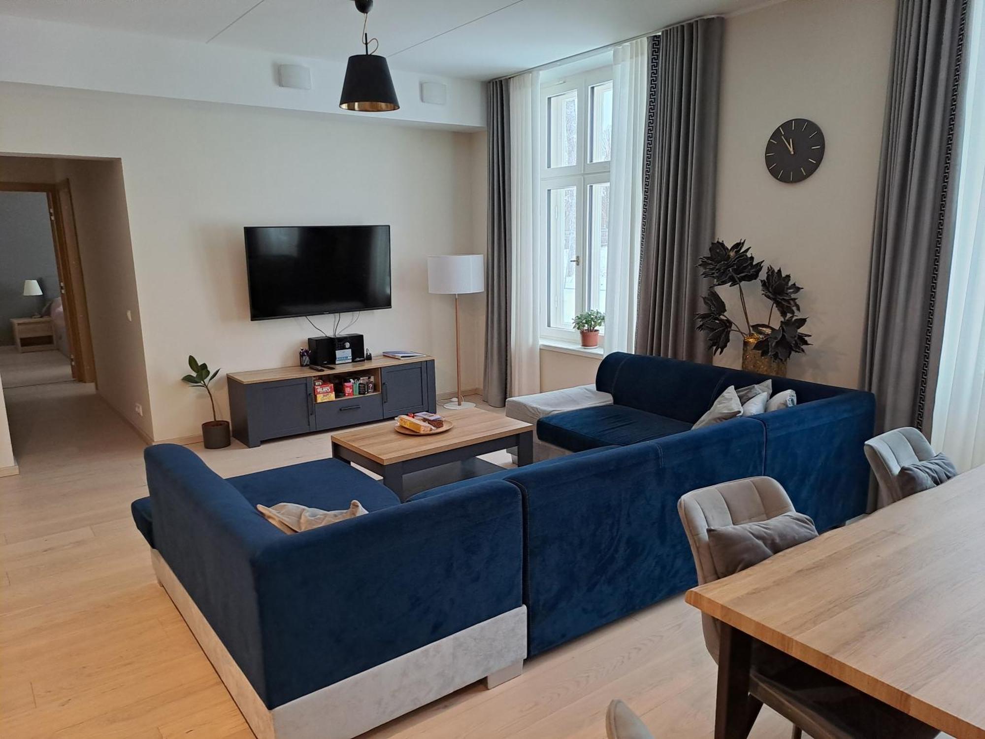 Emajoe Keeltekool Apartment 塔尔图 外观 照片